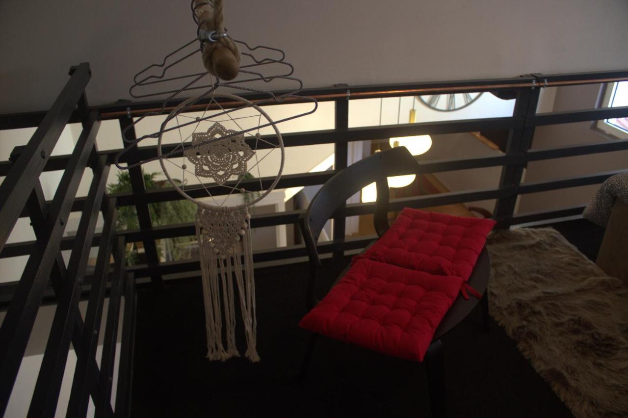 Appartement A la tête de Cheval à Épernay Extérieur photo